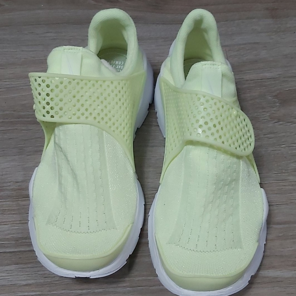 Mens sockdart